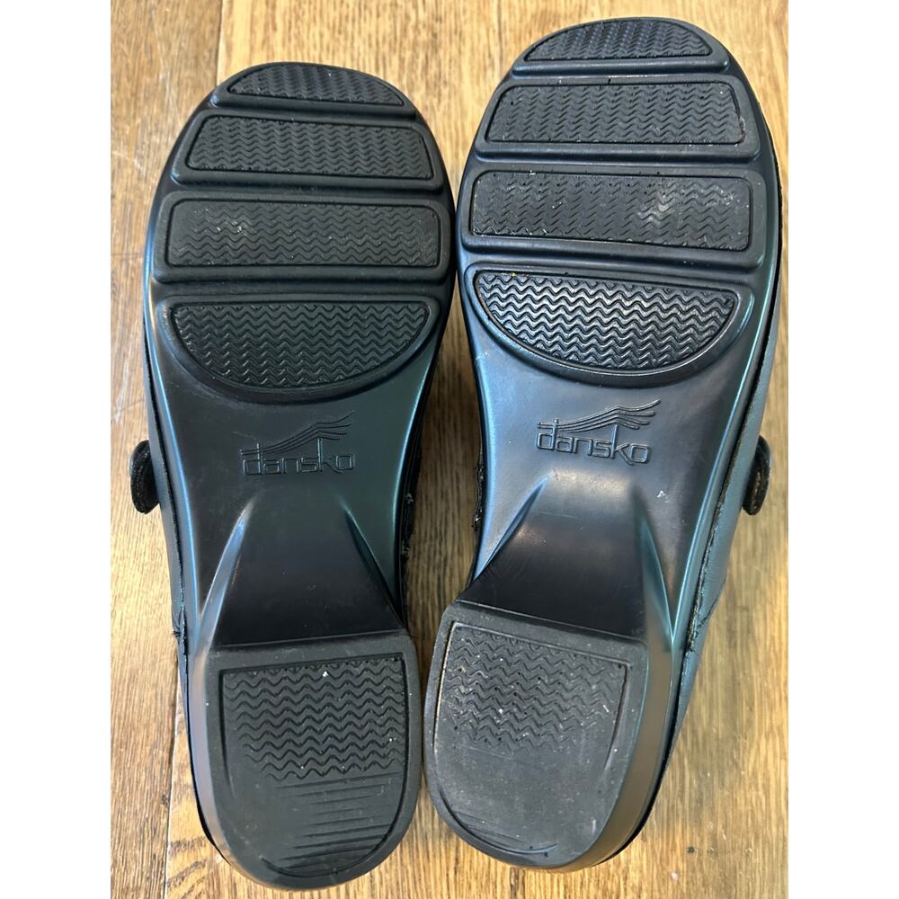 Dansko Solstice Button Strap Clogs Black Leather … - image 8